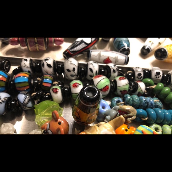 Meet your Posher, Lyn Richards Pawlowski - Picture 4 of 15